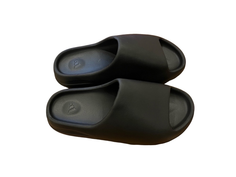 Adidas Yeezy Slide Onyx Black HQ6448 EVA Foam Slip-On Sandal